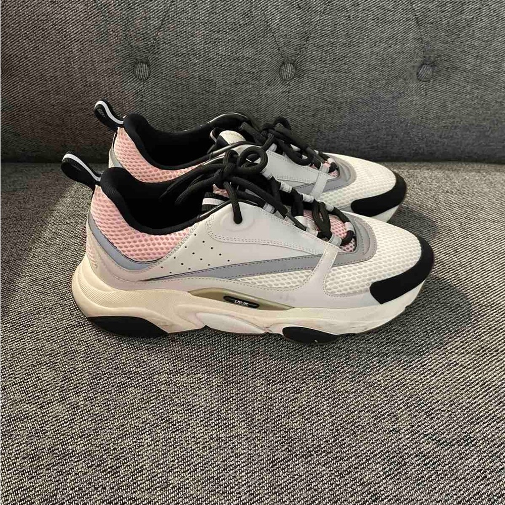 Dior Man’s B22 Grey Sneakers